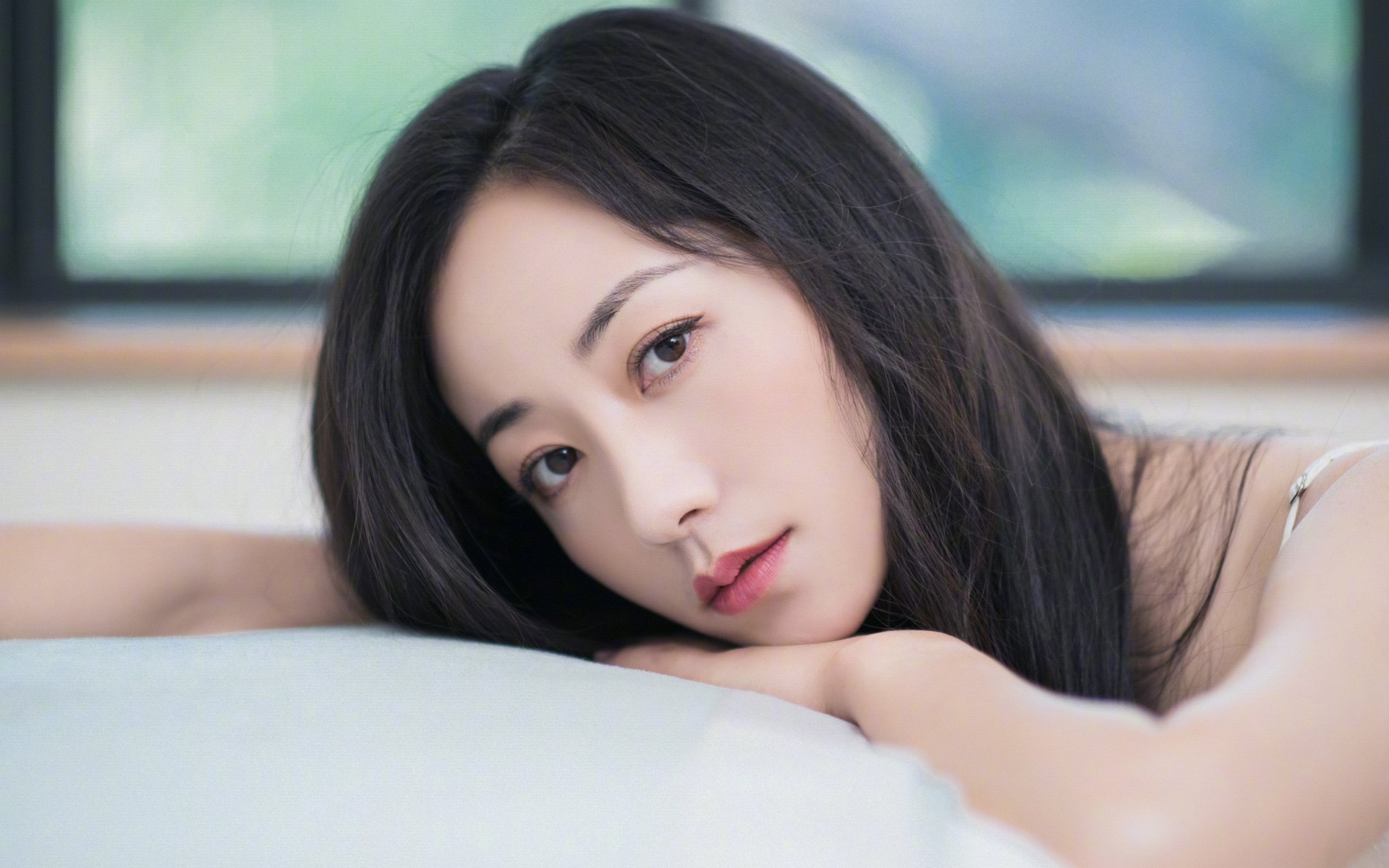 绿茵神话,乌克兰的暗夜突围与若日尼奥那记粉碎迟暮王朝的惊鸿一击