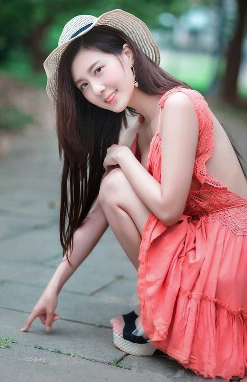 霍勒迪的十六分钟,当哨声响起时,一座城的历史在鞋钉下重写